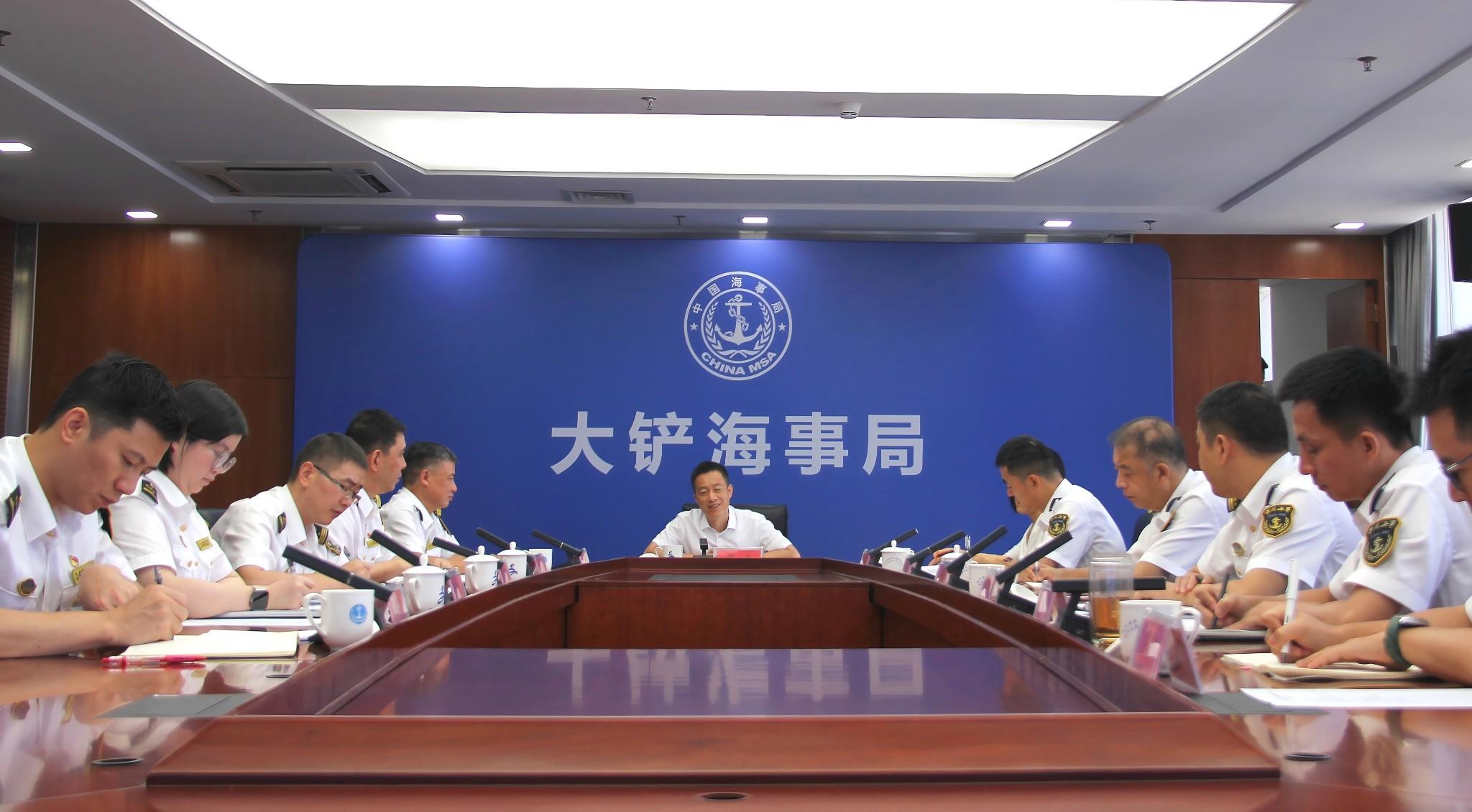 深圳海事局党组书记、局长曹杰到大铲海事局调研指导工作