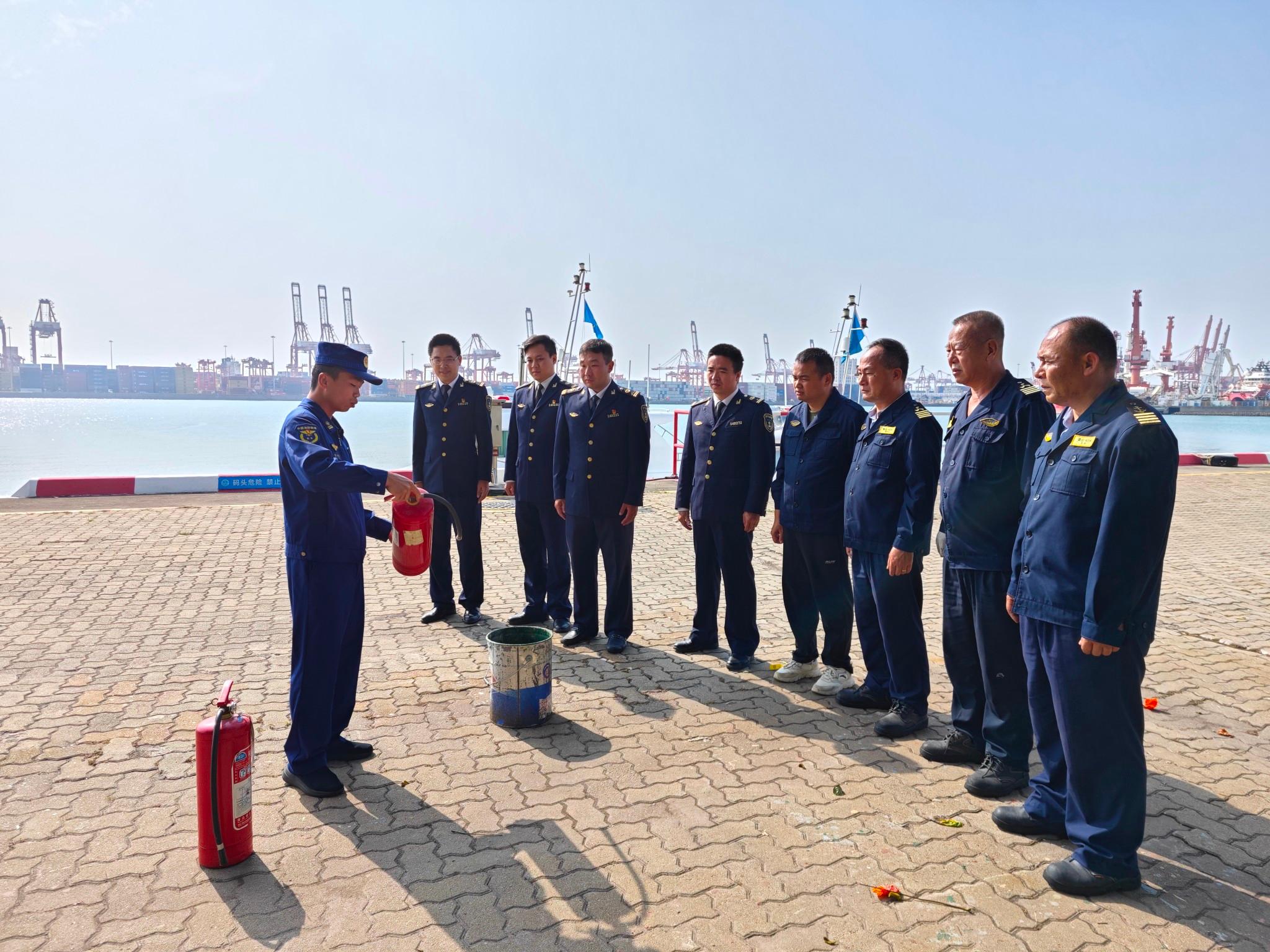 蛇口海事局组织开展海巡船艇消防安全专项行动
